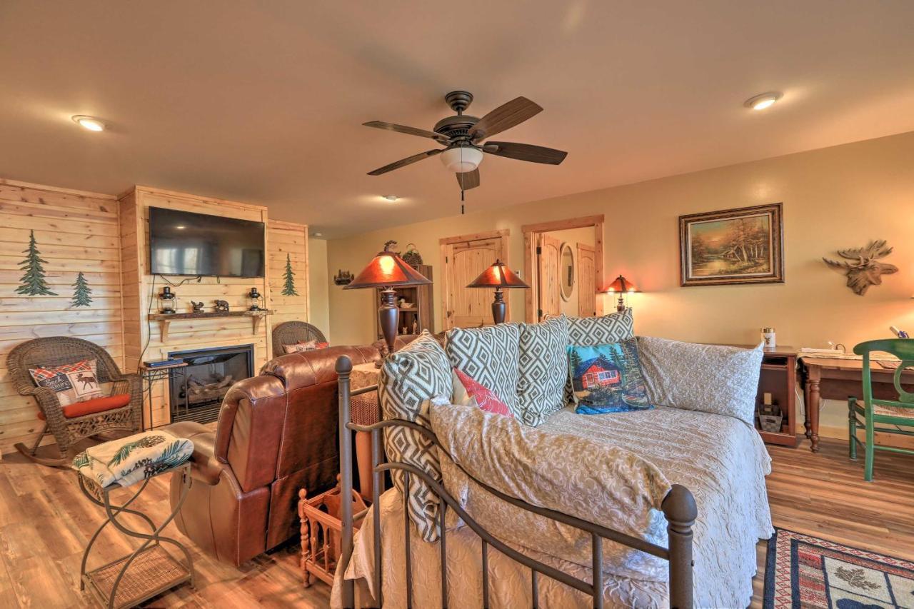 Lakefront Sparta Cottage With Decks And Boat Dock מראה חיצוני תמונה