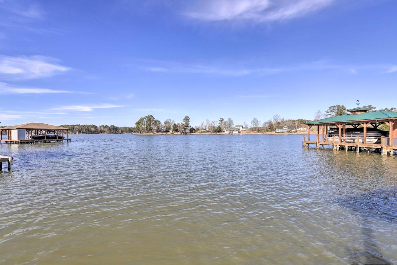 Lakefront Sparta Cottage With Decks And Boat Dock מראה חיצוני תמונה